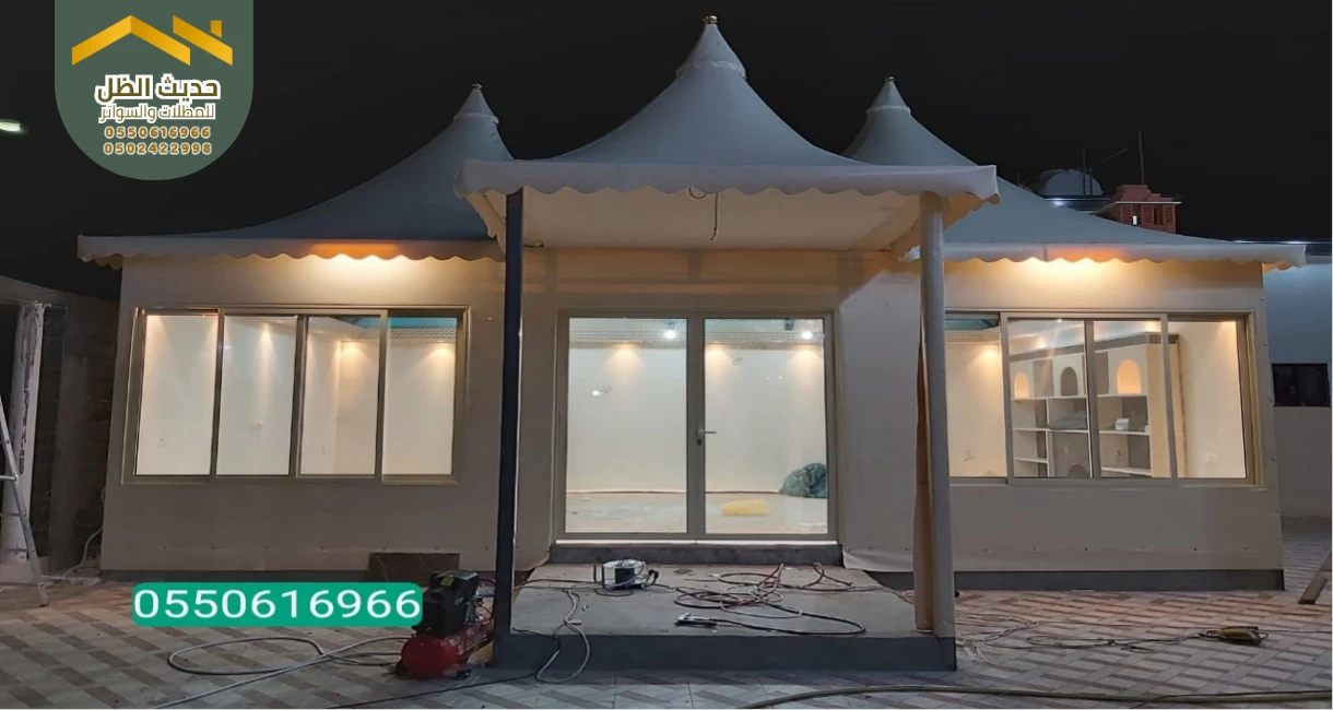 الديكورات الداخلية للخيام الملكية